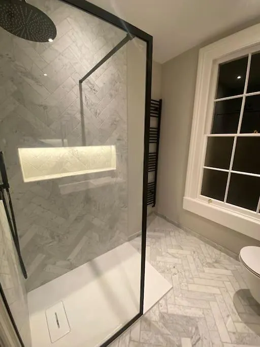 Luxury Georgian Apartment - 5 Minute Walk To Spa Bath