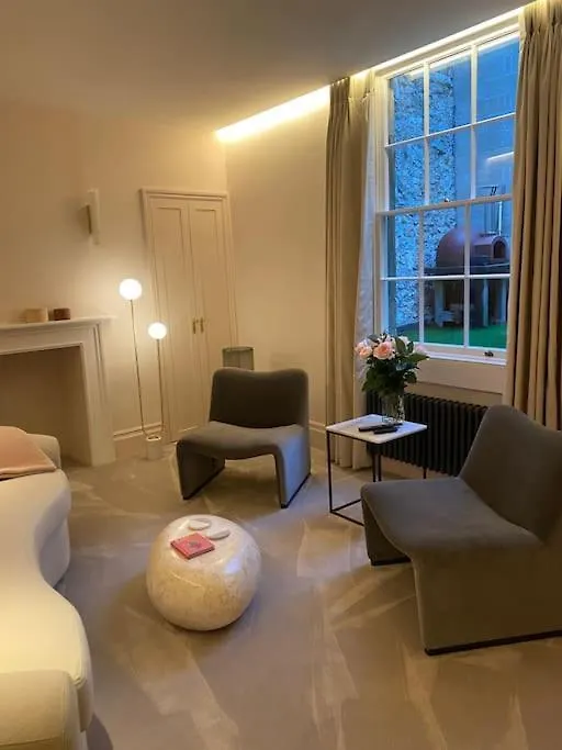 Luxury Georgian Apartment - 5 Minute Walk To Spa Bath